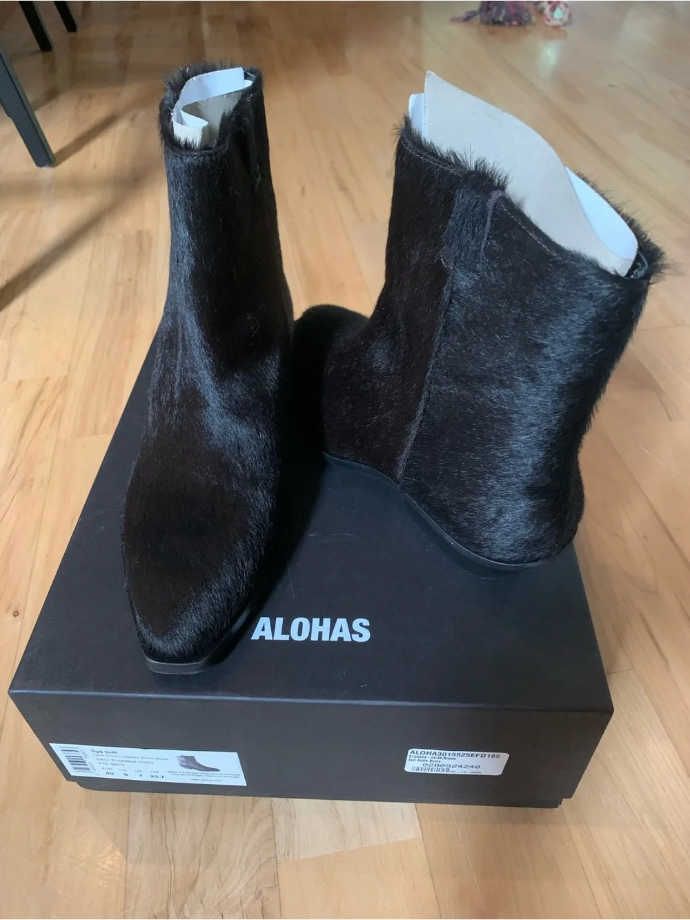 ALOHAS Syd Ankle Boots in black calf hair